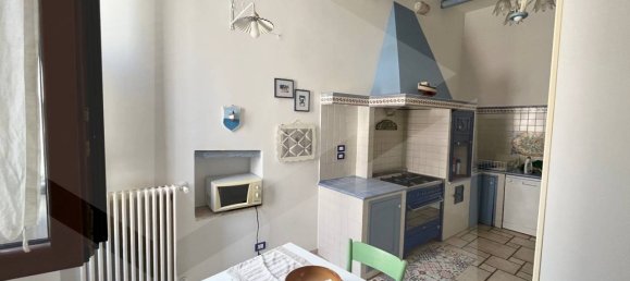 3-salle Appartement à Molfetta, Italy No. 34534 10