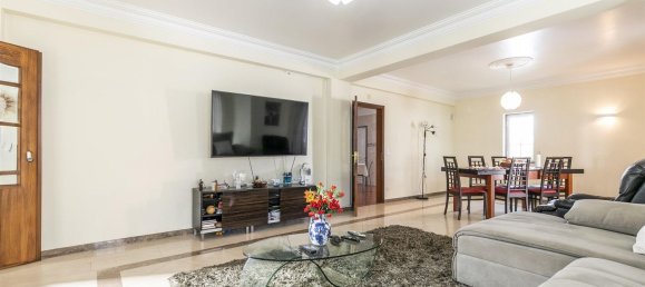 5 bedrooms House in Corroios, Portugal No. 17393 5