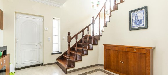 5 bedrooms House in Corroios, Portugal No. 17393 34