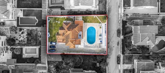 5 bedrooms House in Corroios, Portugal No. 17393 39