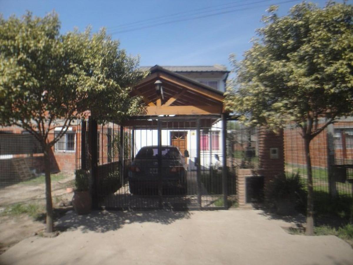 3 bedrooms House in Moreno, Argentina No. 77877