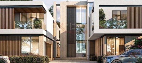 5 bedrooms Villa in Dubai, UAE No. 7675 5