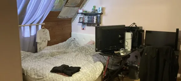 3 bedrooms House in Saint-Nicolas, France No. 296254 4