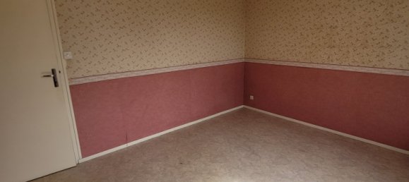 4 bedrooms Building in Conlie, France No. 99181 8