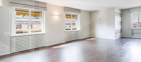 4 rooms Penthouse in Milan, Italy No. 241973 4