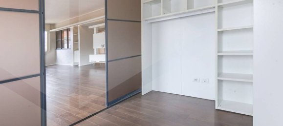 4 rooms Penthouse in Milan, Italy No. 241973 14