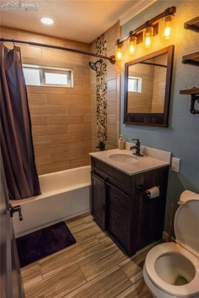 3 bedrooms House in Colorado Springs, USA No. 388947