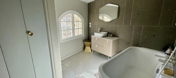 Casa de 3 dormitorios en Montblanc, France No. 286648 17