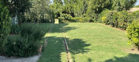 Casa de 3 dormitorios en Montblanc, France No. 286648 5