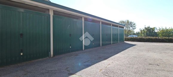 15m² Garage in Rivoli, Italy No. 139575 3