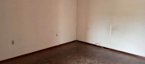 5 rooms Apartment in Empoli, Italy No. 78197 6