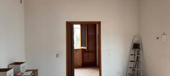 5 rooms Apartment in Empoli, Italy No. 78197 13