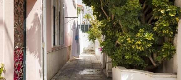 10 bedrooms Villa in Lisbon, Portugal No. 115291 9