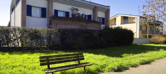 3 bedrooms Villa in Parma, Italy No. 330629 6