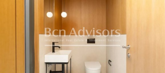 4 bedrooms Apartment in Barcelona, Spain No. 151829 30