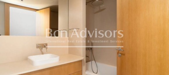 4 bedrooms Apartment in Barcelona, Spain No. 151829 32