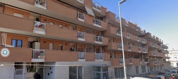 Квартира с 4 комнатами в Рим, Италия № 205922 6