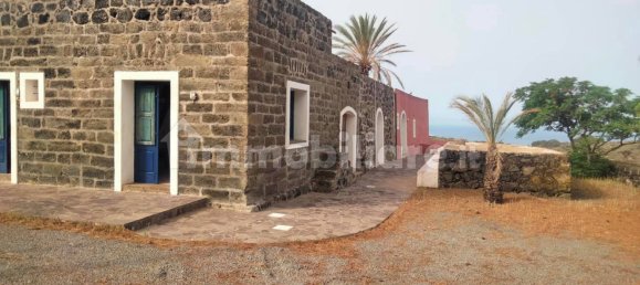 6 chambres Maison à Pantelleria, Italy No. 209853 2