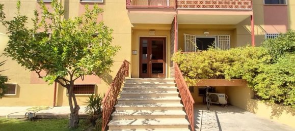 3 bedrooms Apartment in Cagliari, Italy No. 313715 3