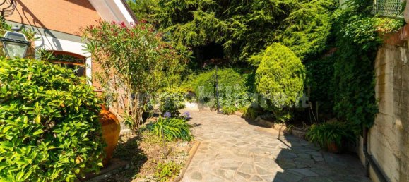 9 Schlafzimmer Villa in Pino Torinese, Italy, Nr. 337070 10