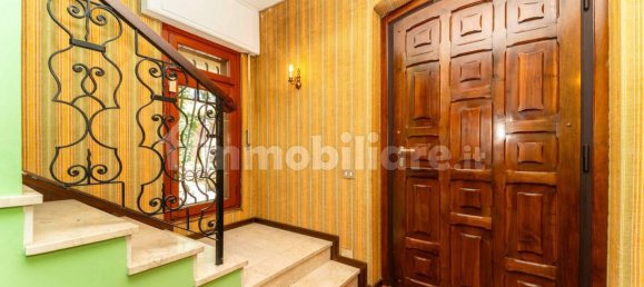 9 Schlafzimmer Villa in Pino Torinese, Italy, Nr. 337070 44