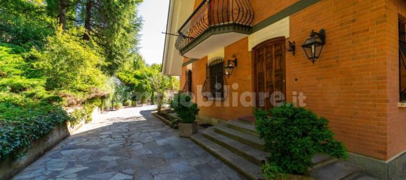 9 Schlafzimmer Villa in Pino Torinese, Italy, Nr. 337070 14