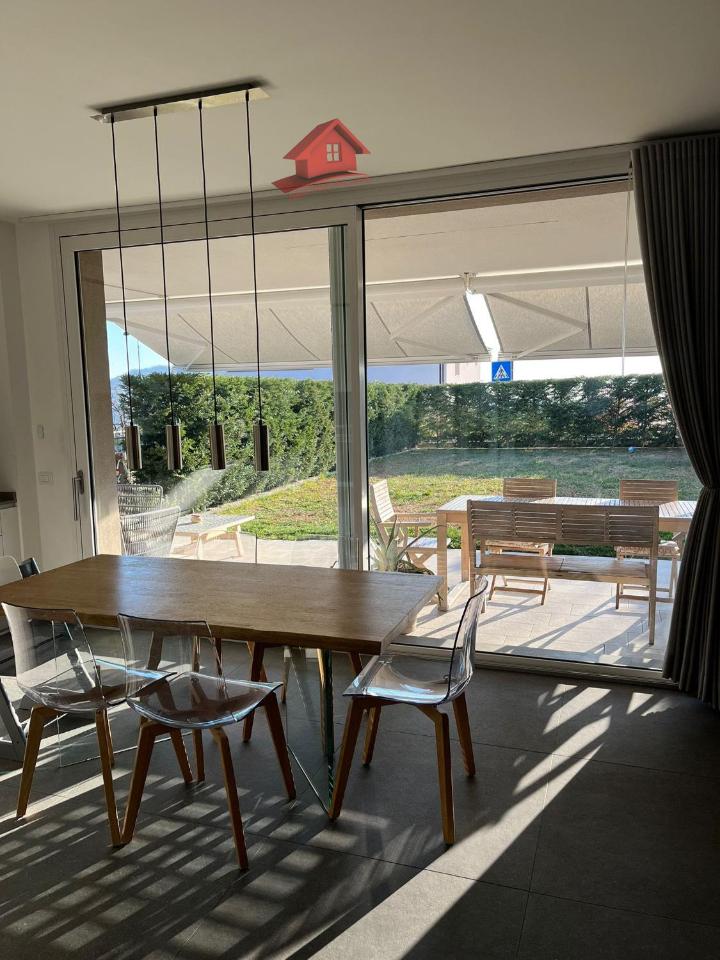 Apartamento de 4 habitaciónes en Trescore Balneario, Italy No. 29934