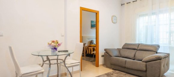 Apartamento T2 em Torrevieja, Spain N.º 141883 2