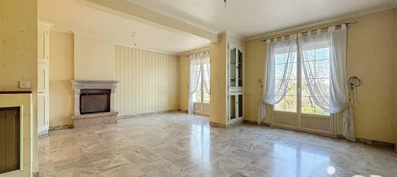 5 bedrooms House in Breuillet, France No. 320767 5