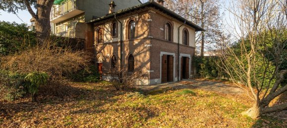 7غرفة فيلا في Milan, Italy رقم 243440 14