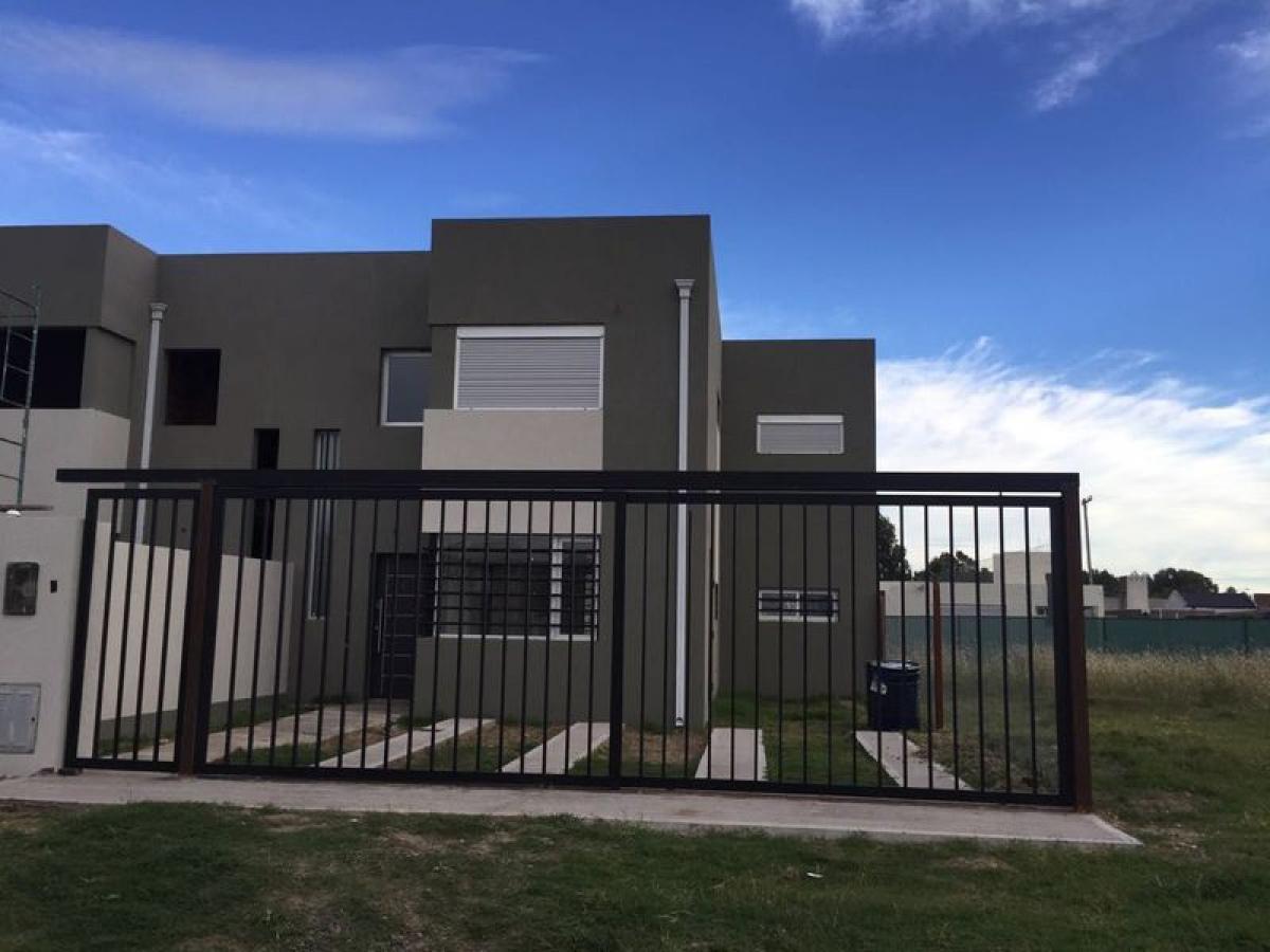 3 bedrooms Apartment in Buenos Aires, Argentina No. 81334