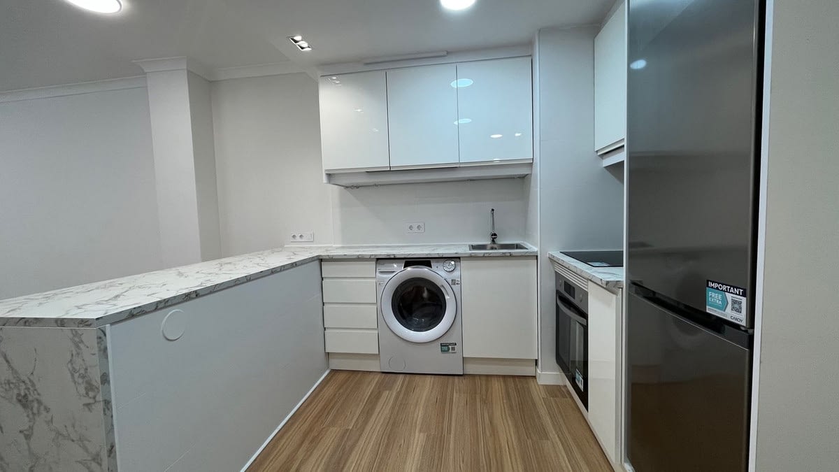 Квартира с 2 спальнями в Михас, Испания № 127178