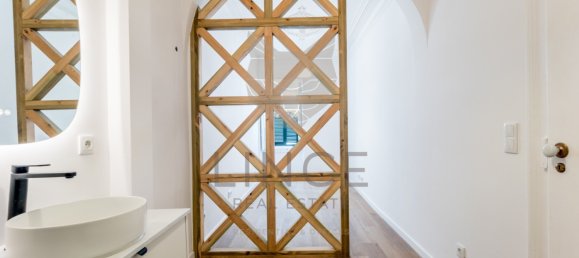 2 bedrooms Apartment in Lisbon, Portugal No. 92616 10