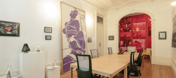 6 bedrooms Villa in Porto, Portugal No. 93715 16