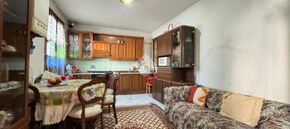 5 rooms House in Sant'Ilario d'Enza, Italy No. 22826 11