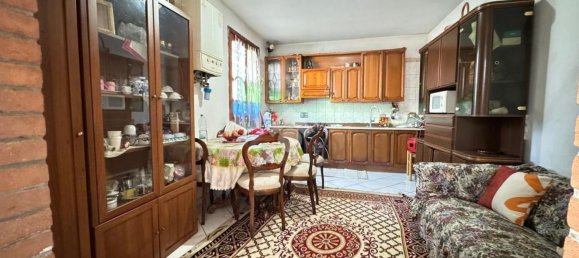 5 rooms House in Sant'Ilario d'Enza, Italy No. 22826 8
