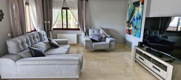 5 bedrooms House in Coin, Spain No. 140238 3