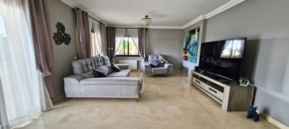 5 bedrooms House in Coin, Spain No. 140238 32