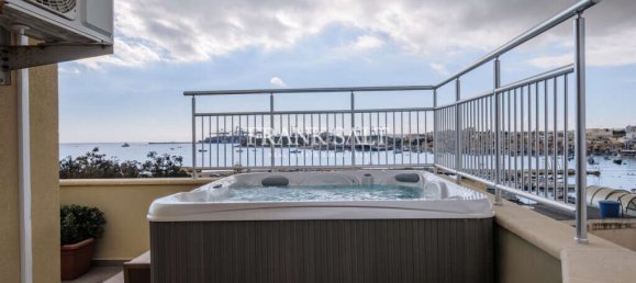 4 bedrooms Penthouse in Marsaxlokk, Malta No. 6270 15