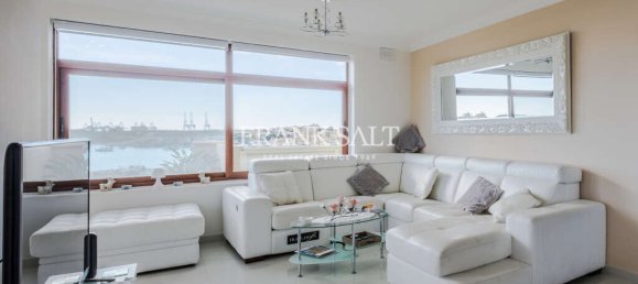 4 bedrooms Penthouse in Marsaxlokk, Malta No. 6270 6