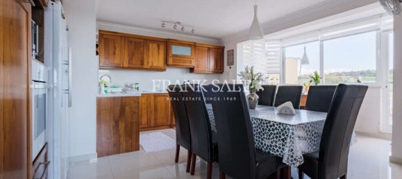 4 bedrooms Penthouse in Marsaxlokk, Malta No. 6270 3