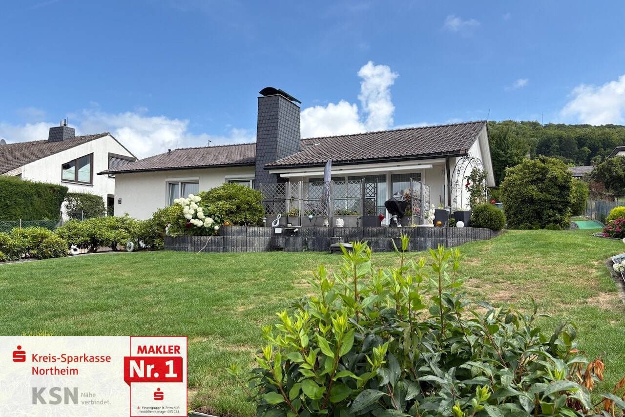 Бунгало с 5 спальнями в Нортхайм, Германия № 333976