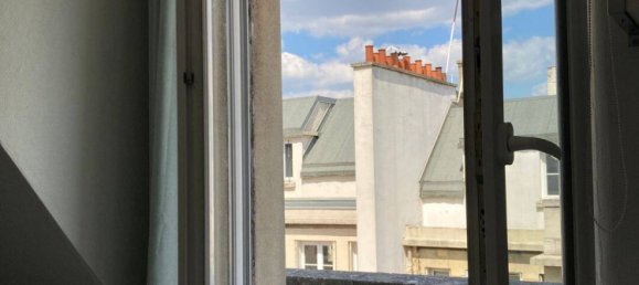 Studio à Paris, France No. 326847 6