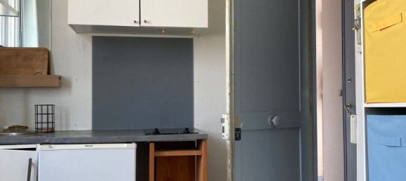 Studio à Paris, France No. 326847 2