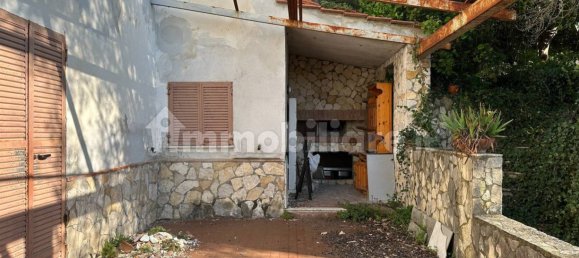 4 غرف نوم منزل في Camigliano, Italy رقم 121668 49