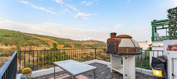 4 bedrooms House in Vilaflor, Spain No. 29767 11