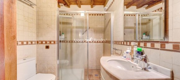 4 bedrooms House in Vilaflor, Spain No. 29767 26