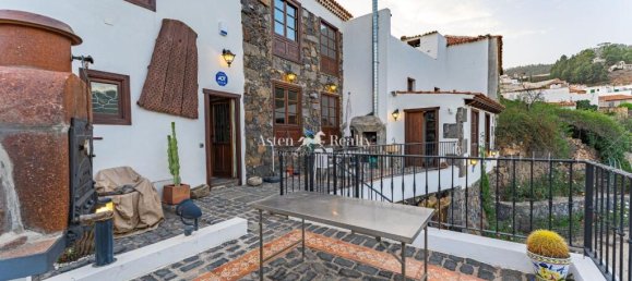 4 bedrooms House in Vilaflor, Spain No. 29767 10