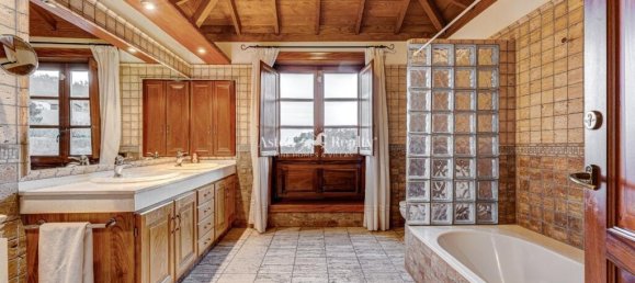 4 bedrooms House in Vilaflor, Spain No. 29767 37