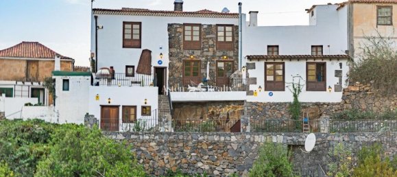 4 bedrooms House in Vilaflor, Spain No. 29767 3